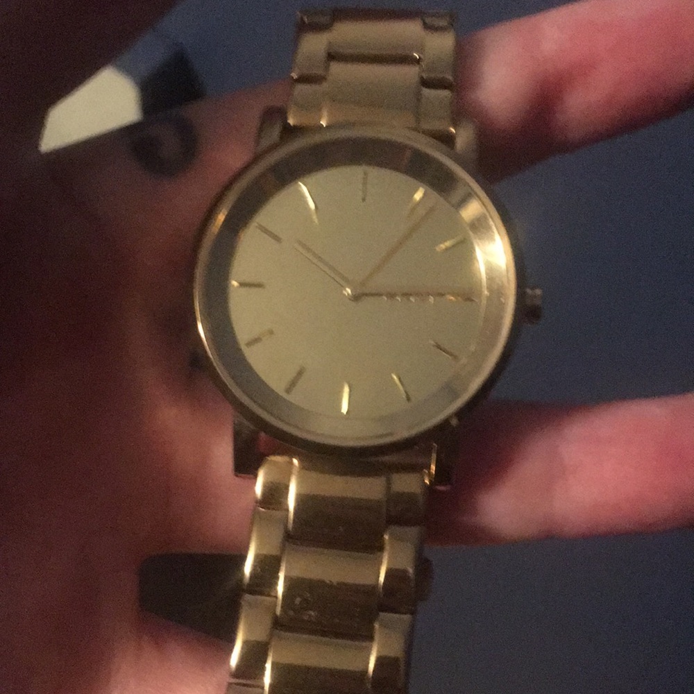 Nwot watch - goldtone
